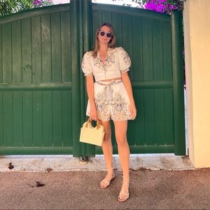 MATCHING SET -shorts and top